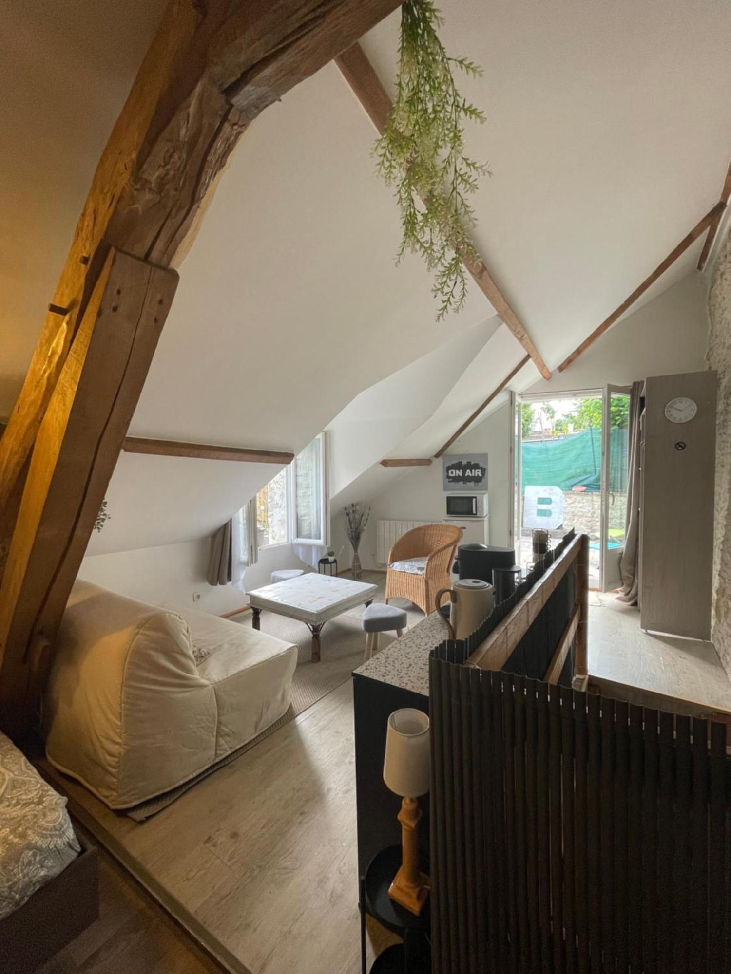 Maison Bleue Beynes  Ngoại thất bức ảnh